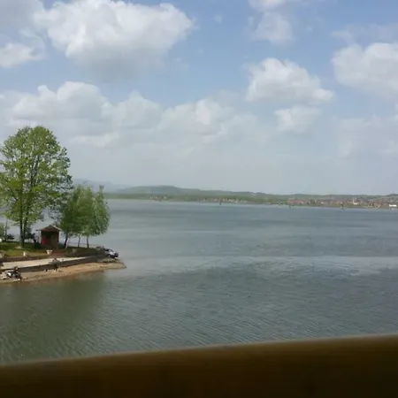 Apartman Jezero